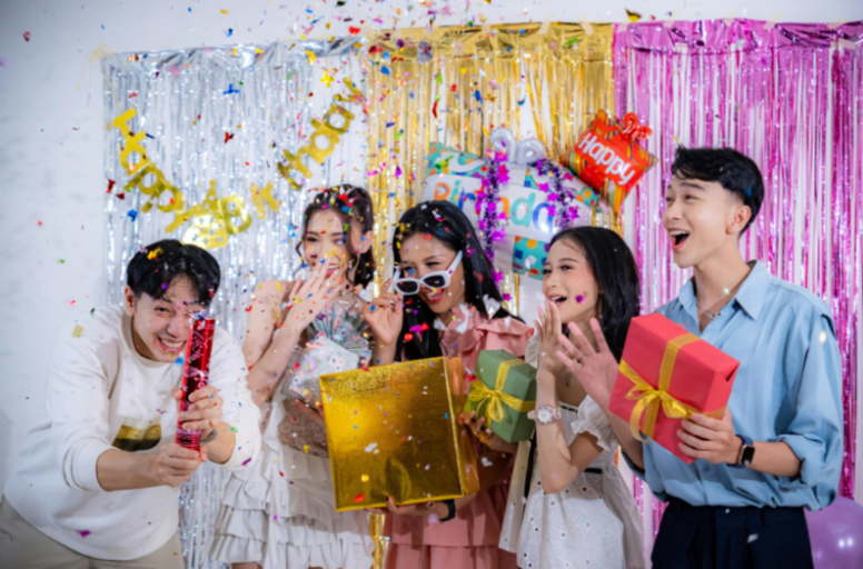 party-confetti-for-unforgettable-big-day-celebrations-big-0