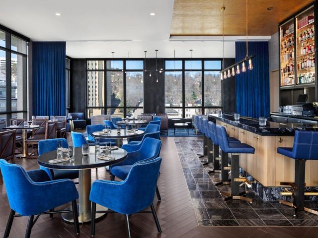 commercial-wide-plank-flooring-expert-humidity-control-tips