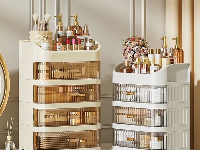 cosmetic-storage-box-with-drawers
