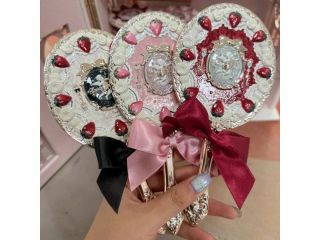 flower-knows-strawberry-cupid-velvet-small-2