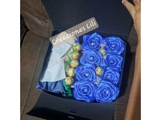 black-covered-gift-box-small-4