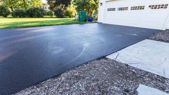 reliable-driveway-sealing-and-paving-for-homes-across-ct-big-1