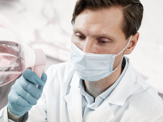 tooth-replacement-in-twickenham