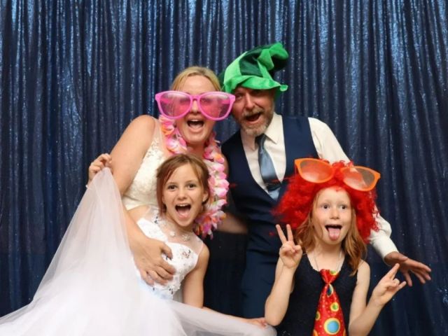 modern-pixel-station-photo-booth-experience-atlanta-popnpixels