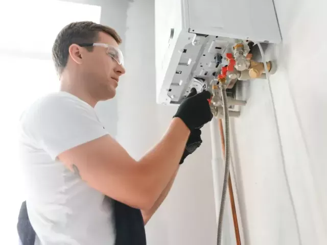 water-heater-installation-port-st-lucie-tankless-hot-water
