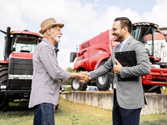 trusted-tractor-trailer-auction-events-taylor-martin