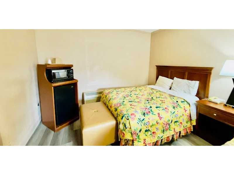 economy-motel-in-montgomery-al-small-1