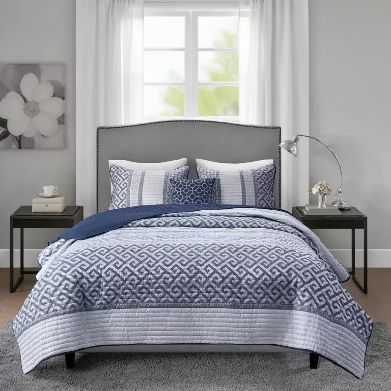 bennett-4-piece-jacquard-quilt-set-with-throw-pillow-big-1