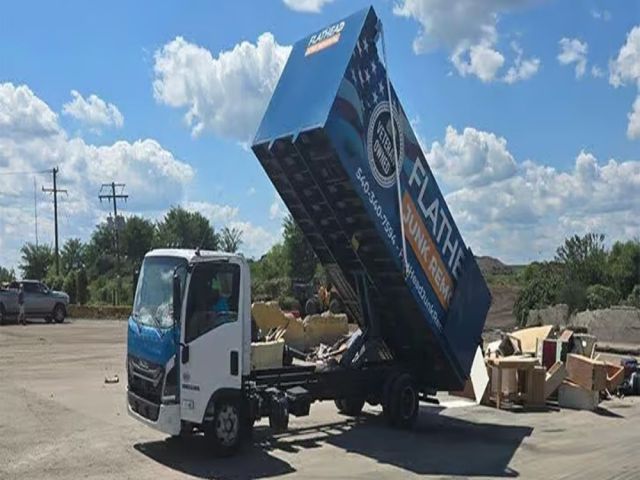 professional-commercial-junk-removal-in-mclean