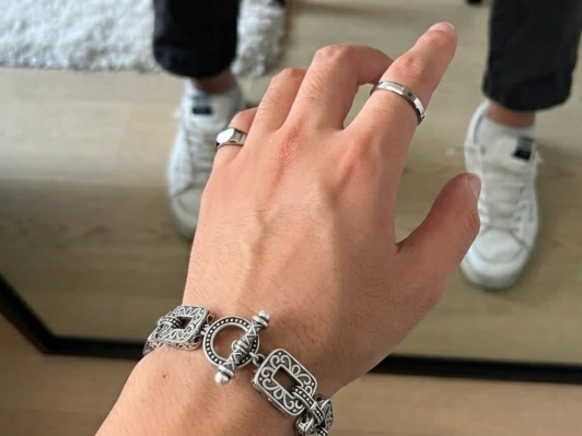 timeless-silver-jewelry-for-the-modern-man
