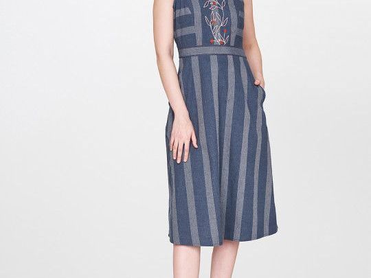 and-women-blue-white-striped-a-line-dress
