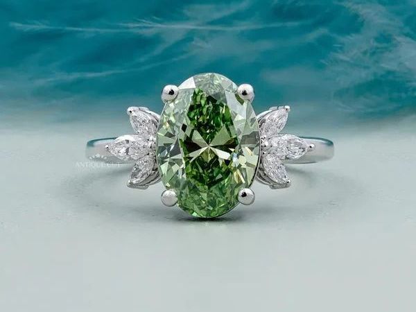 oval-green-diamond-ring-antiquecut