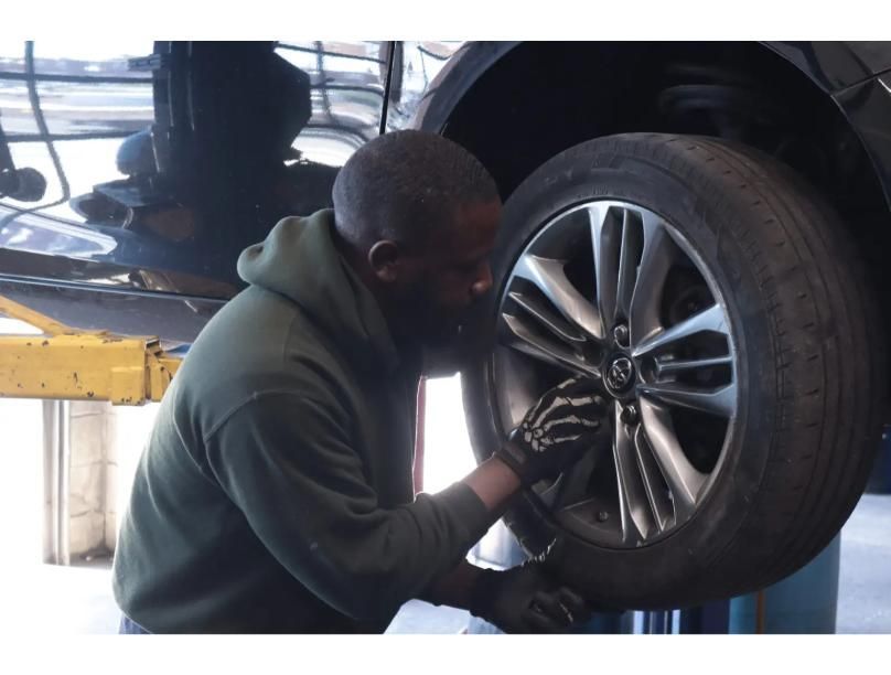 tips-to-overcome-challenges-in-your-automotive-big-0