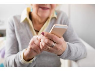 smart-hearing-aids-for-clearer-hearing-and-easy-connectivity-small-0
