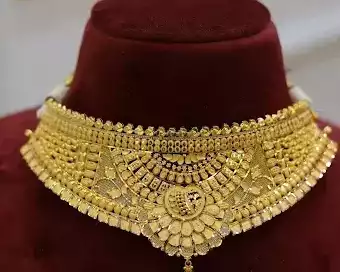best-jewellery-shop-near-me-gold-diamond-bridal-jewellery