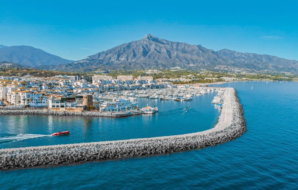 experienced-solicitors-in-marbella-spain-big-0