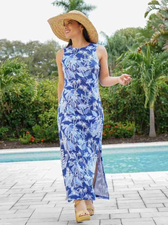 refresh-your-vacation-style-with-elegant-resort-wear-big-0