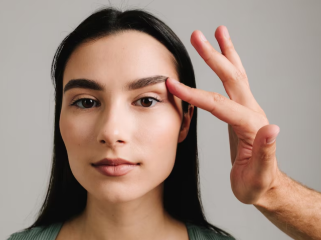 blepharoplasty-surgery-coral-gables-refresh-your-eyes