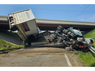 top-truck-accident-attorney-in-memphis-call-today-small-0