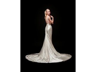 shop-romantic-mae-vintage-wedding-gown-for-this-spring-small-2