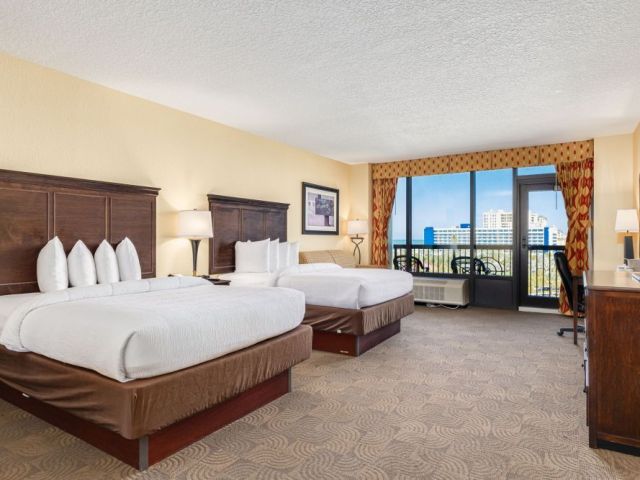 luxury-marina-hotel-stay-in-clearwater-beach