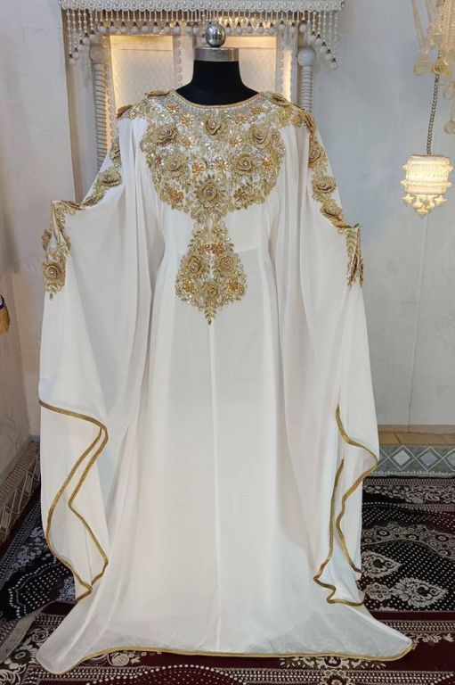 white-kaftan-for-women-stylish-mirraw-kaftan-with-20-discount-big-0