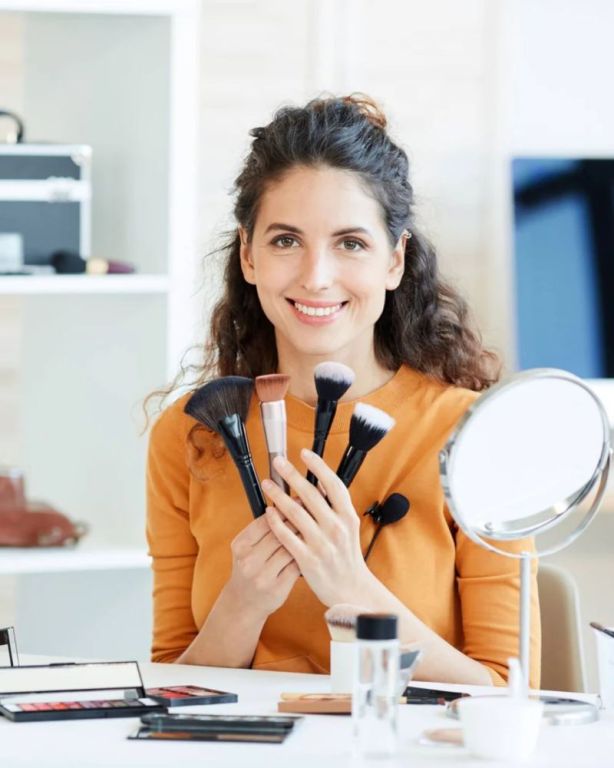 create-my-own-cosmetic-line-big-0
