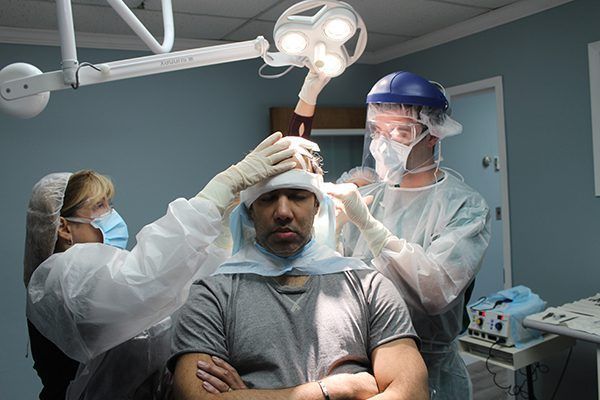 hair-restoration-services-in-miami-boost-your-confidence-big-0