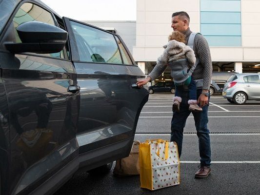 fast-convenient-airport-pickup-services