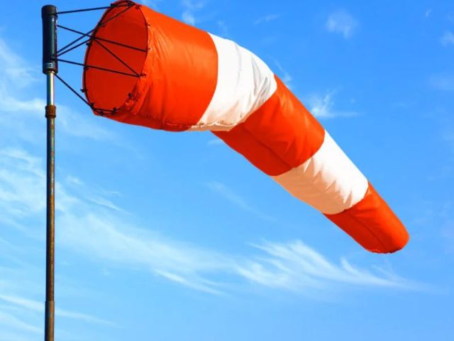 heavy-duty-airport-windsock-for-airfields-helipads