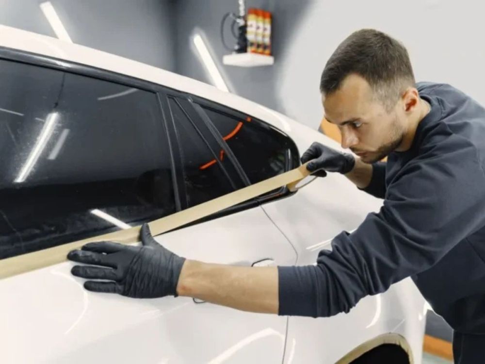 looking-for-auto-tint-near-me-get-expert-tinting-big-0