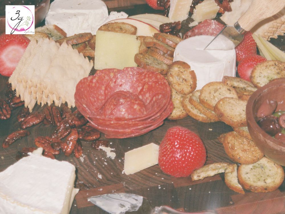 wedding-caterer-boise-elegant-menus-by-3girlscatering-big-0