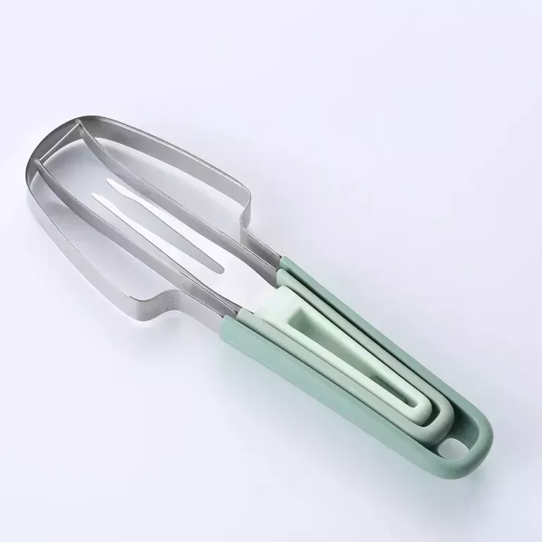 3-in-1-watermelon-fork-slicer-cutter-big-4