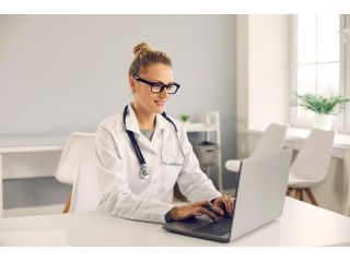 a-smart-concierge-medicine-solution-for-modern-patient-care-small-0