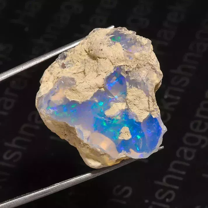 natural-raw-white-ethiopian-opal-unpolished-opal-stone-24-ct-big-1