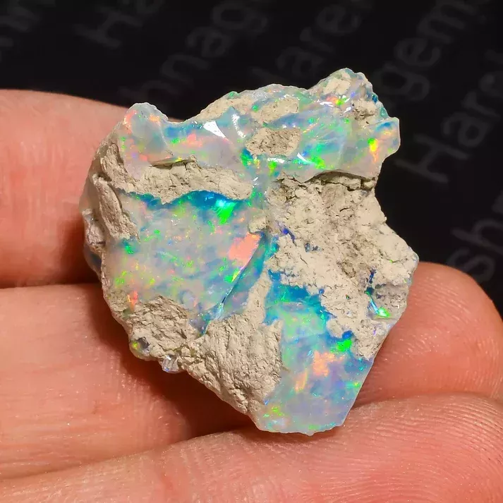 natural-raw-ethiopian-opal-rough-stone-big-0