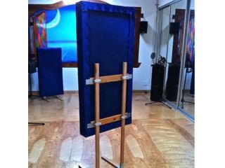 studio-bass-traps-small-0