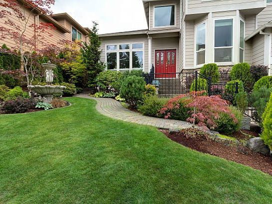 retaining-wall-construction-strong-reliable-support