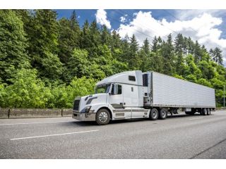 affordable-truck-insurance-for-growing-fleets-small-0