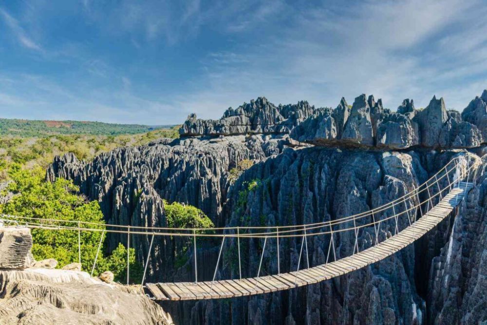 book-the-best-madagascar-tours-with-expert-local-guides-big-0