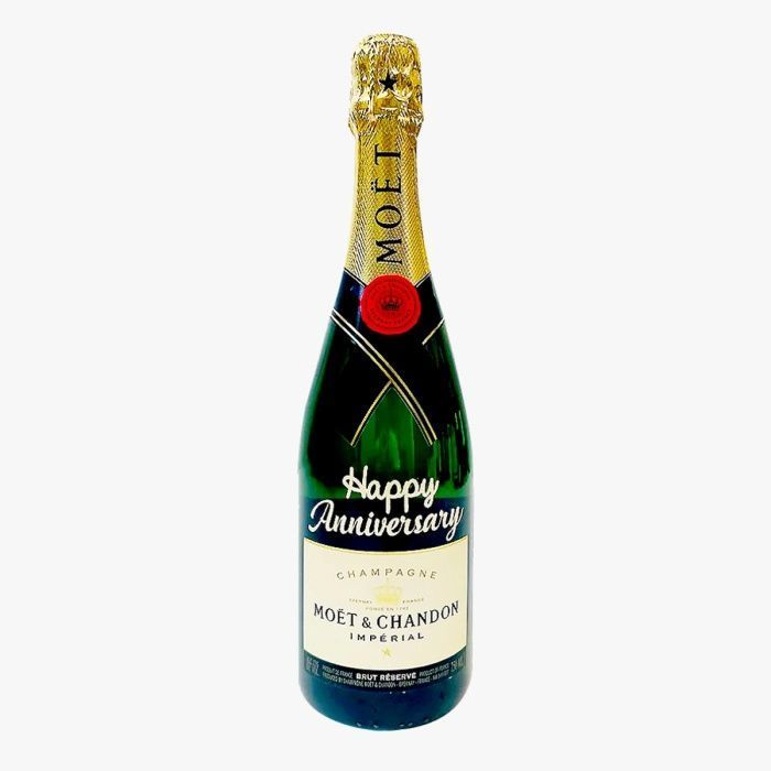 personalized-champagne-bottles-custom-gifts-for-celebrations-big-0