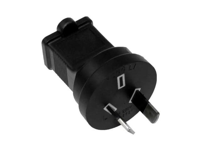 nema-1-15r-to-australia-as3112-power-plug-adapter