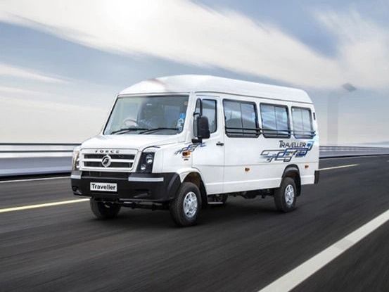 book-delhi-to-manali-tempo-traveller-at-best-price