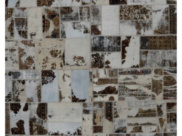 8x12-vintage-distressed-persian-patchwork-area-rug-109561