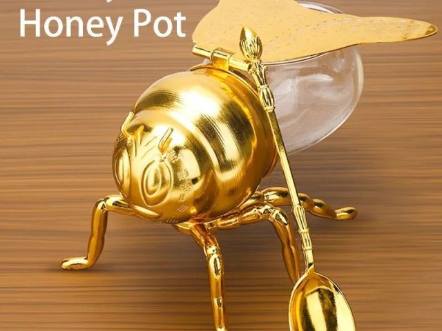 bee-shaped-honey-jar-with-spoon-cute-condiment-container