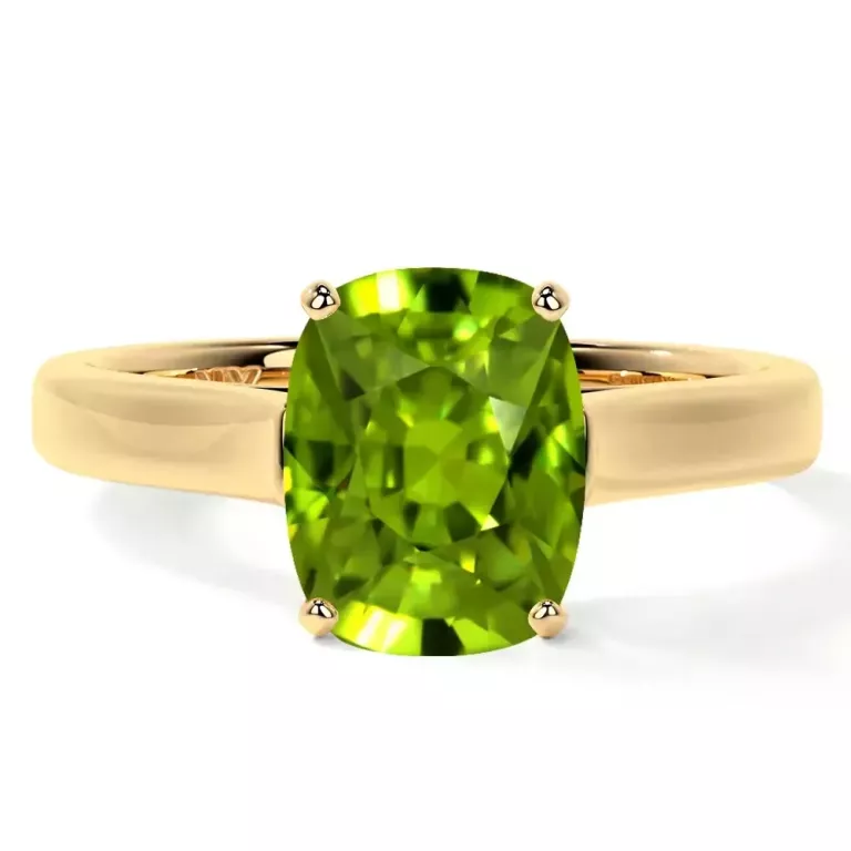 luxury-engagement-rings-with-brilliant-diamonds-big-0