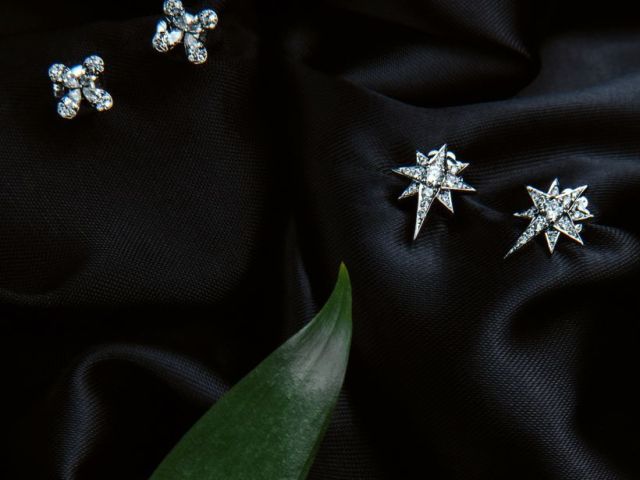 marquise-cut-diamond-earrings-elegant-unique-sparkle