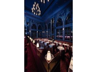 uae-luxury-bar-catering-small-0