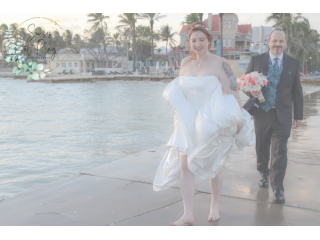 professional-key-west-portrait-photographer-senses-at-play-small-0