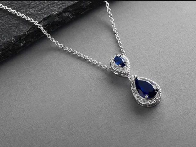 beautiful-bridesmaid-necklaces-wedding-party-jewelry